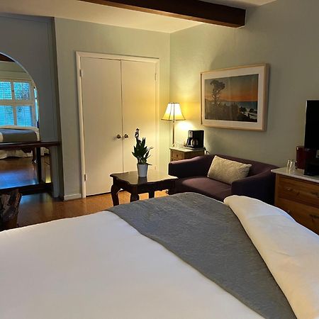 Carmel Garden Inn Esterno foto