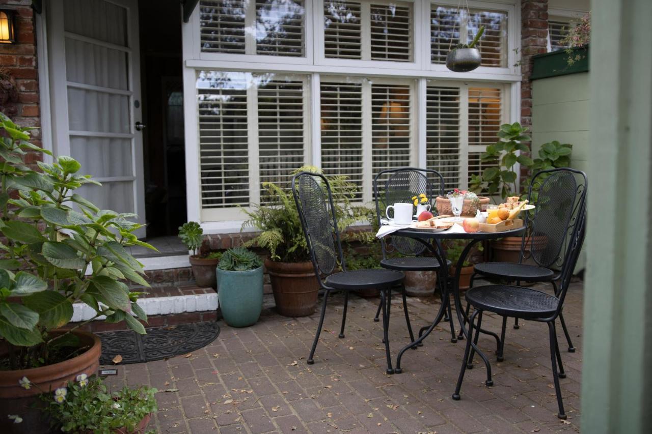 Carmel Garden Inn Esterno foto