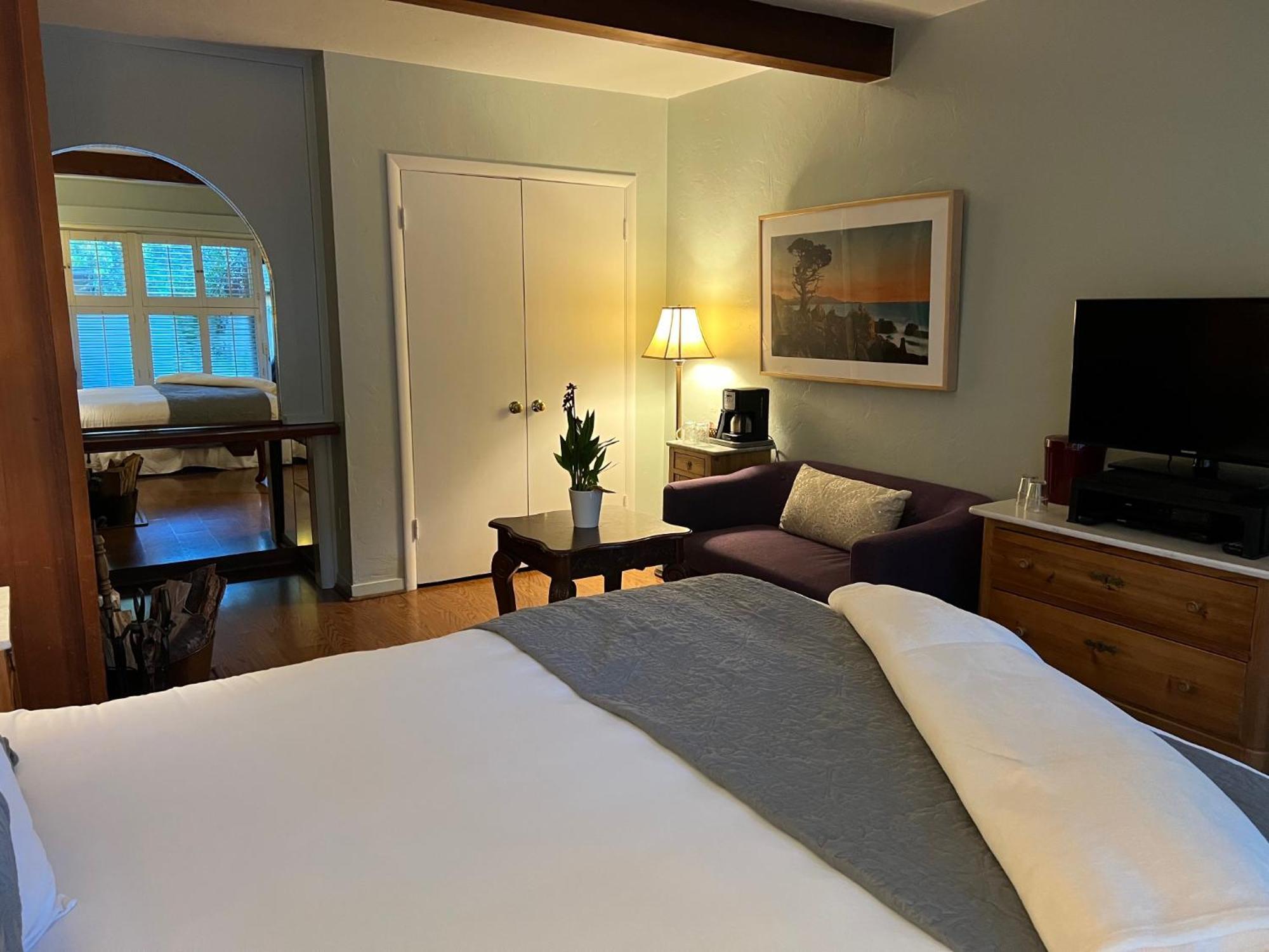 Carmel Garden Inn Esterno foto