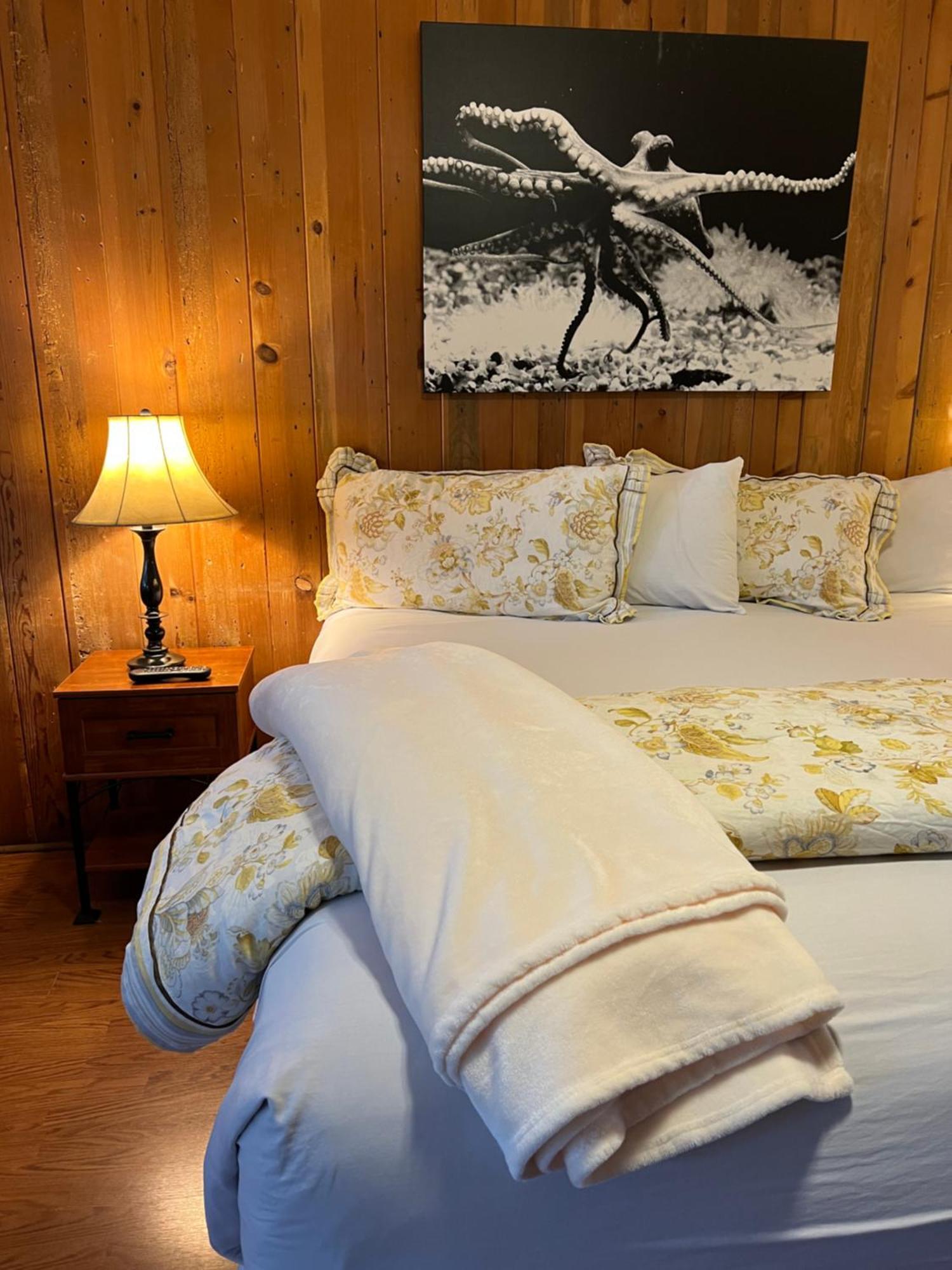 Carmel Garden Inn Esterno foto