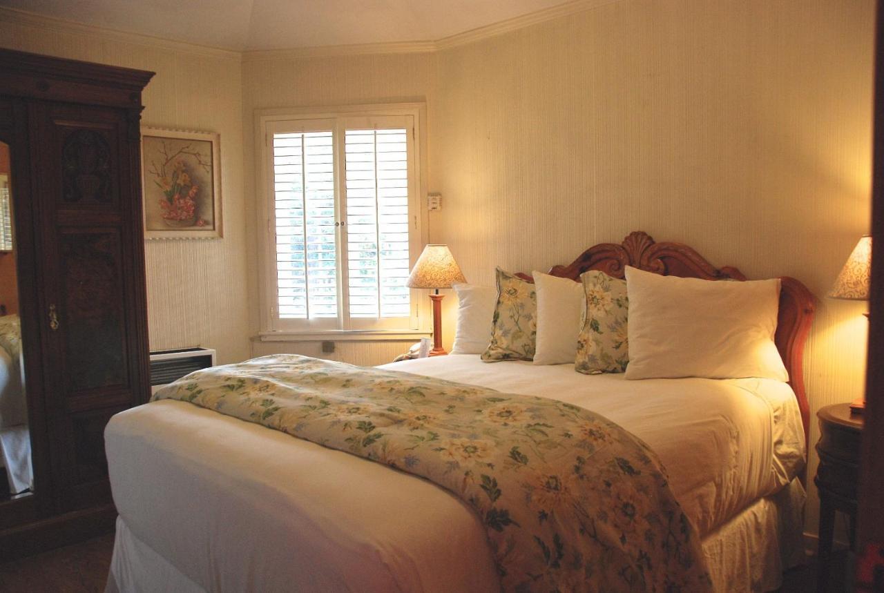 Carmel Garden Inn Camera foto